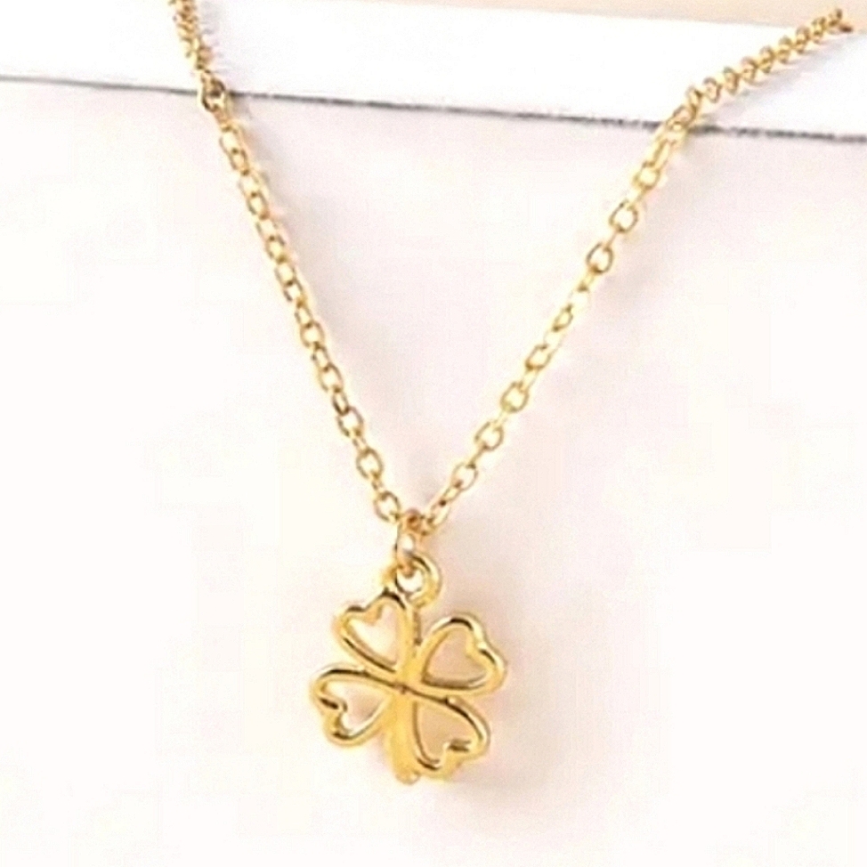 Gold Four Leaf Clover Necklace